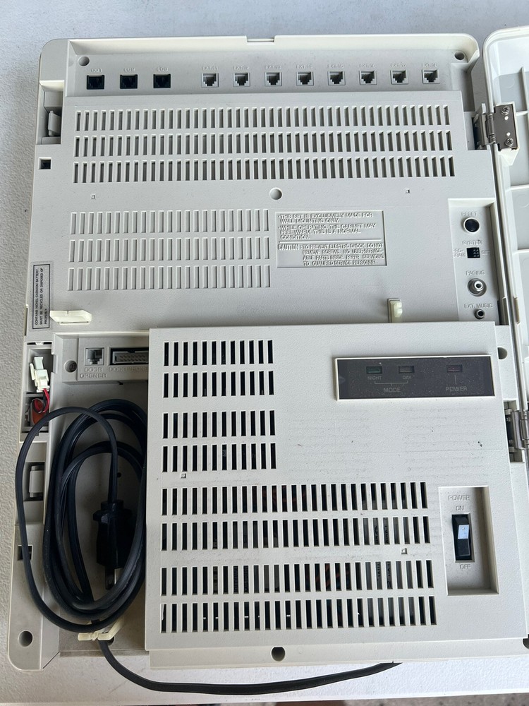 Panasonic KX-T30810 Phone System KSU *Tested*