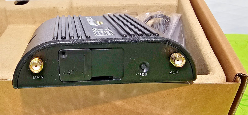 CradlePoint NetCloud Essentials IBR200 TB4-020010M-ANN