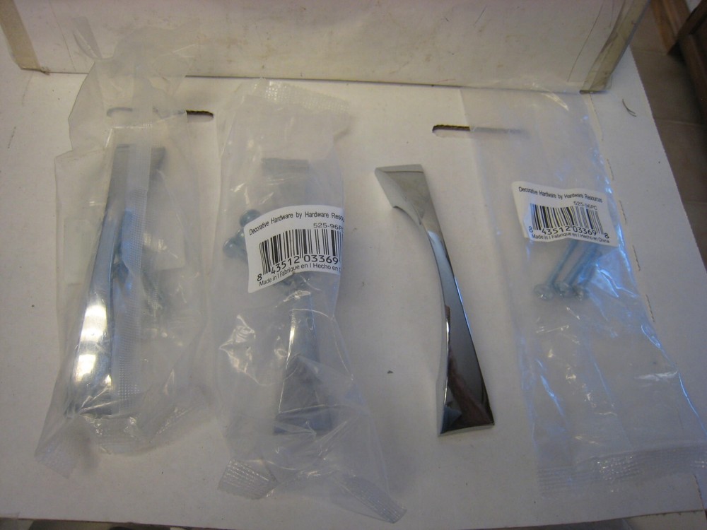 3 Polished Chrome Door/Drawer Pulls Hardware Resources 525-96PC 3-3/4" C-C