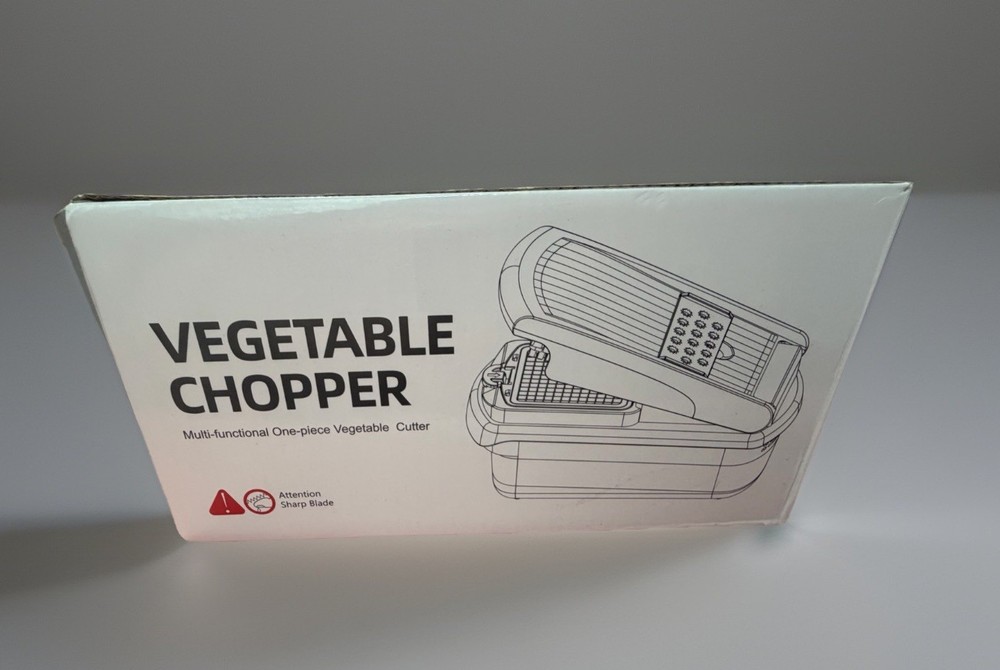 Multi-functional Vegetable Chopper/Dicer/Slicer/ Shredder with Egg Separator~New