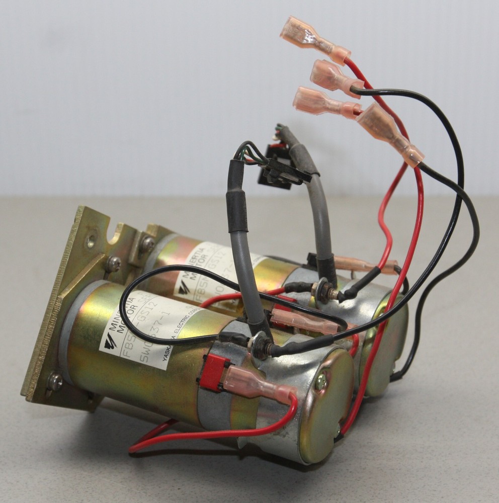 GERBER HS15 Plotter - Z Axis & Rotate Tangential Servo Motors Encoder Lot FB5M