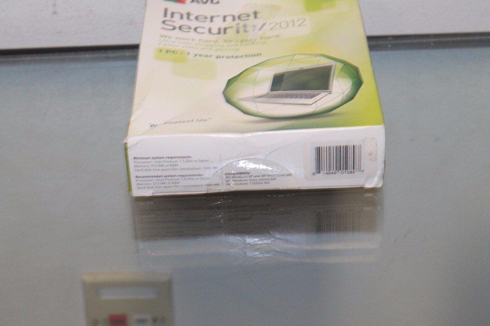 AVG Internet Security Software 2012 Advanced Protection Against Viruses Threat