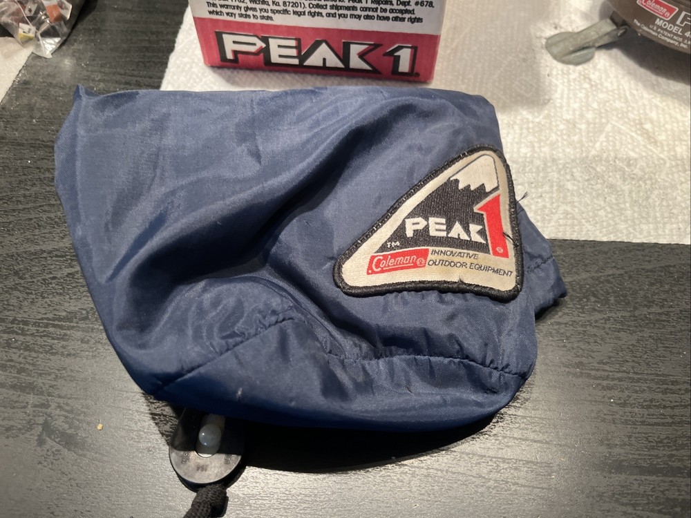 Coleman Peak 1 Model 400 Backpacking Stove