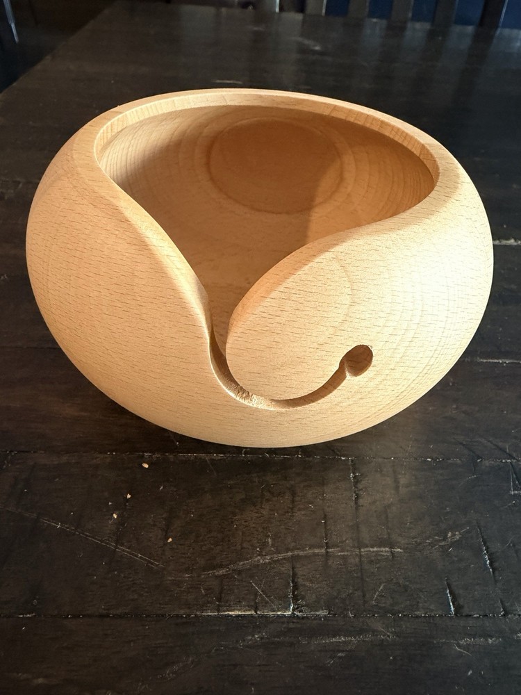 Yarn Bowl And Dinosaur Accessories