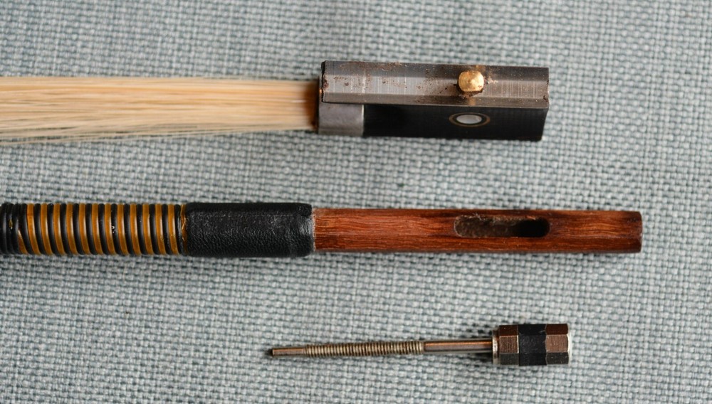 Full size 4/4 Octagonal Viola Bow, 66g