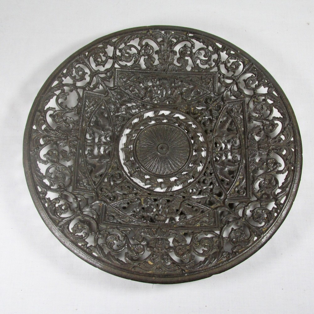 Coalbrookdale Style Cast Iron Fruit Dish  AS IS