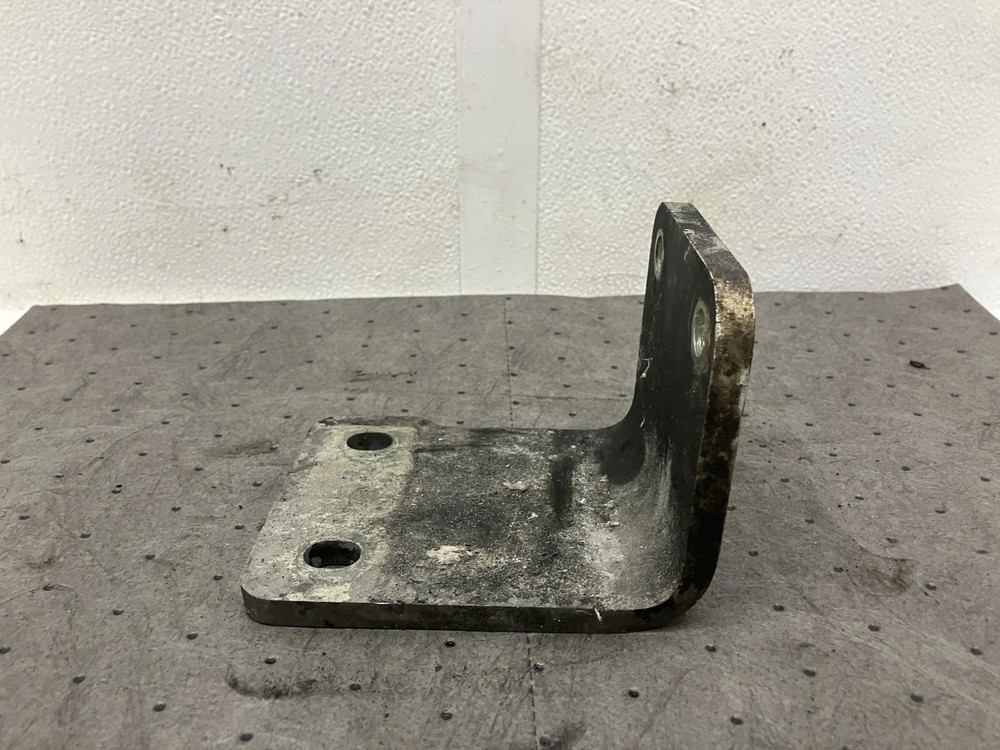 Doosan D34 Engine Mount - Used | P/N 7226684