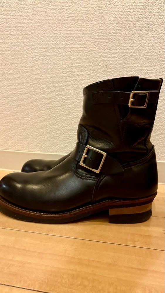 RedWIng Boots D2976 Leather Black Short Engineer Boots Size 8.5D
