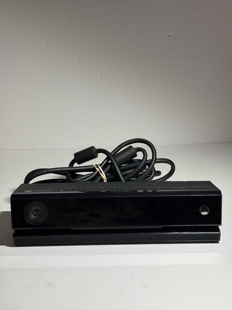 Microsoft Xbox One Kinect Wired Motion Sensor  Model 1520
