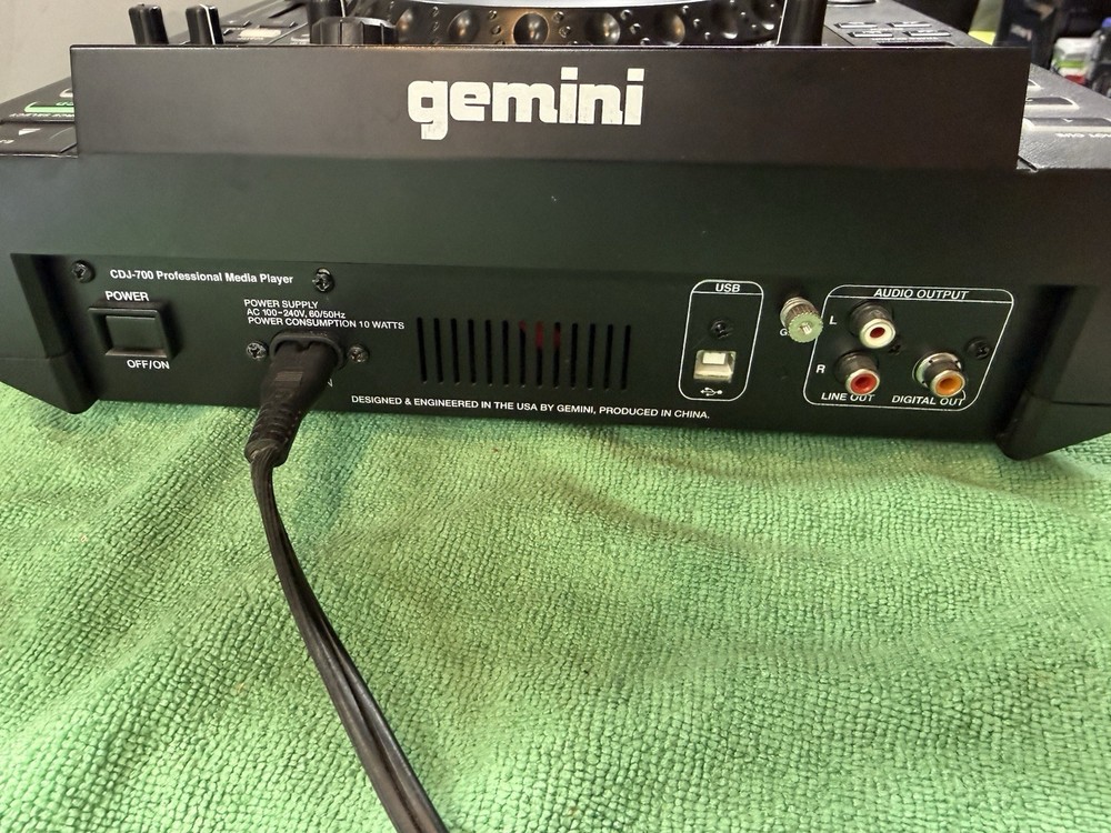 Gemini CDJ-700 Media Player CD/MP3/SD/USB