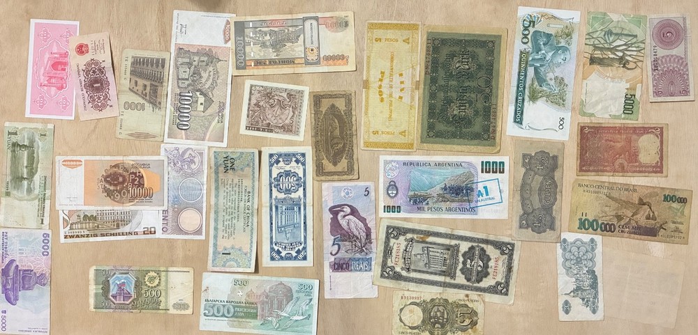 Old Paper Money, Lot CCCXXV