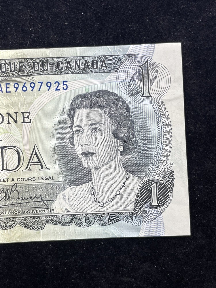 1973 Canada $1 dollar Bill Queen Elizabeth Uncirculated