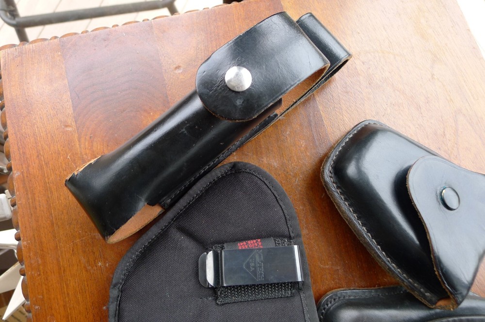 5 DUTY BELT POUCHES, CUFF, MACE, OTHER