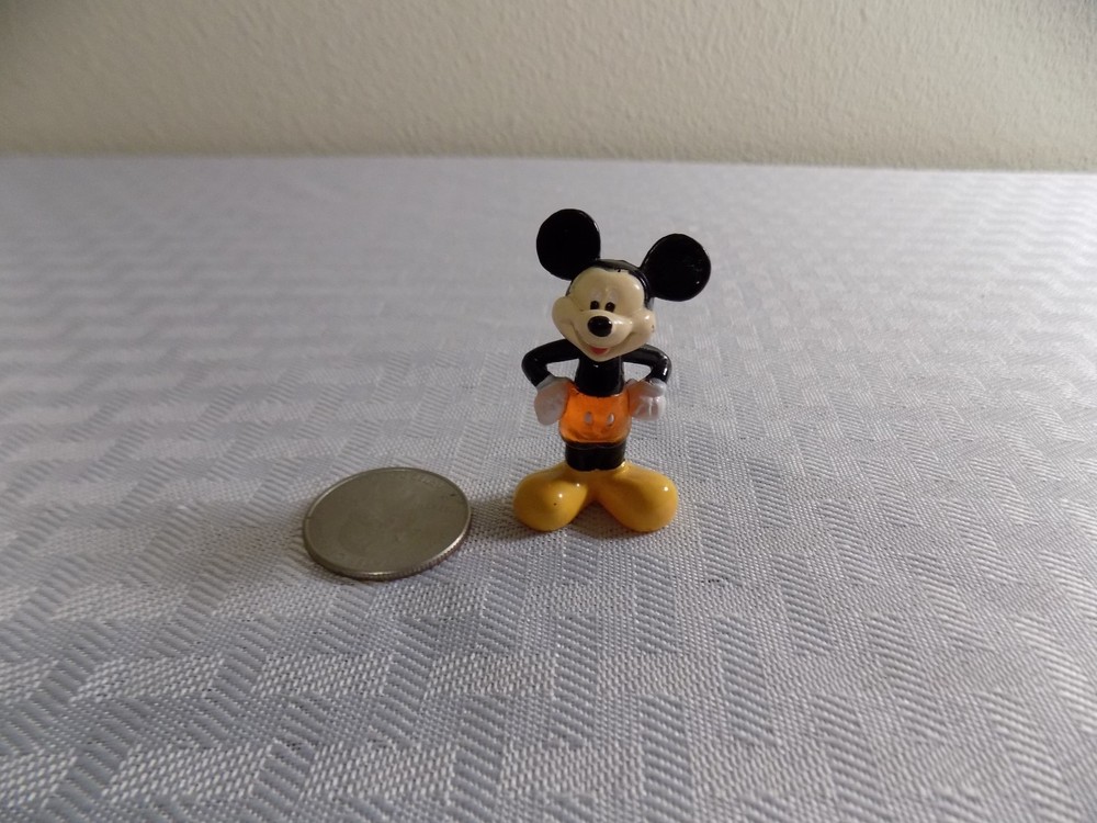 VINTAGE MICKEY MOUSE MINI FIGURE