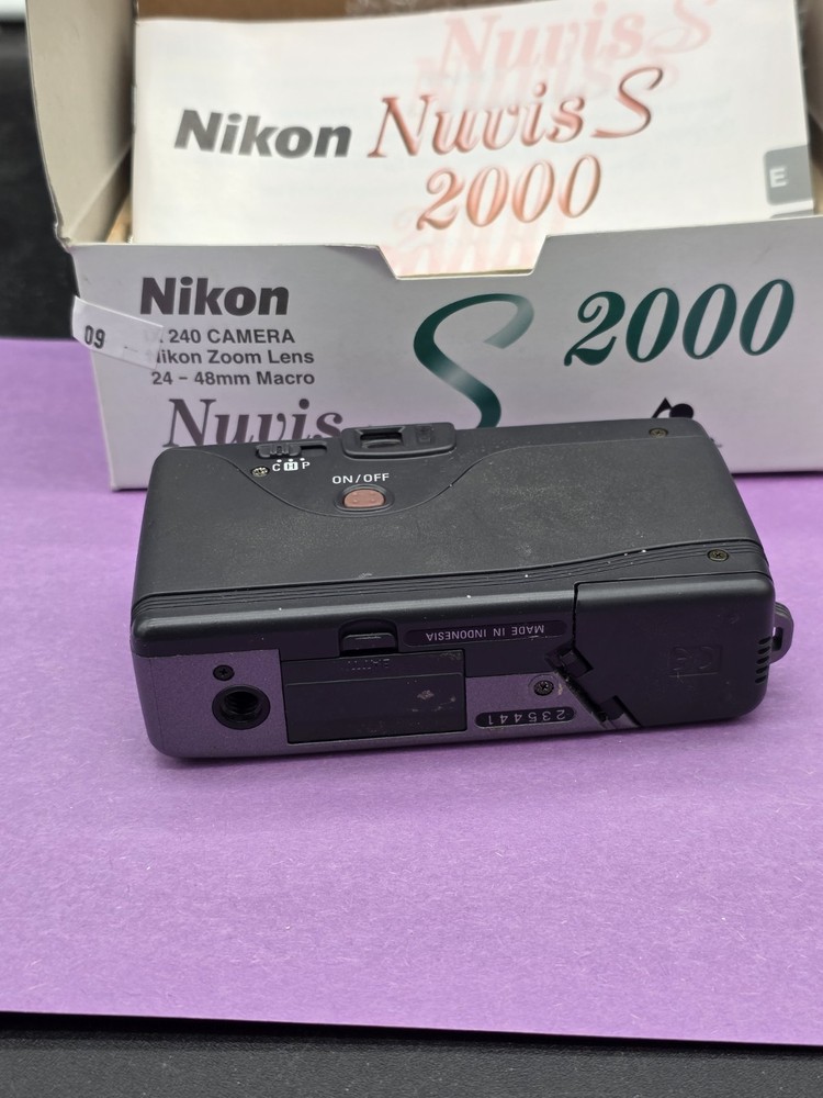 Nikon Nuvis Mini i (Vintage) Camera