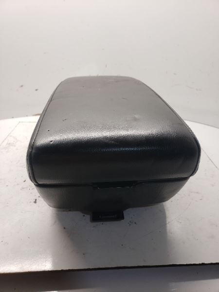 PATHFINDR 2003 Armrest OEM