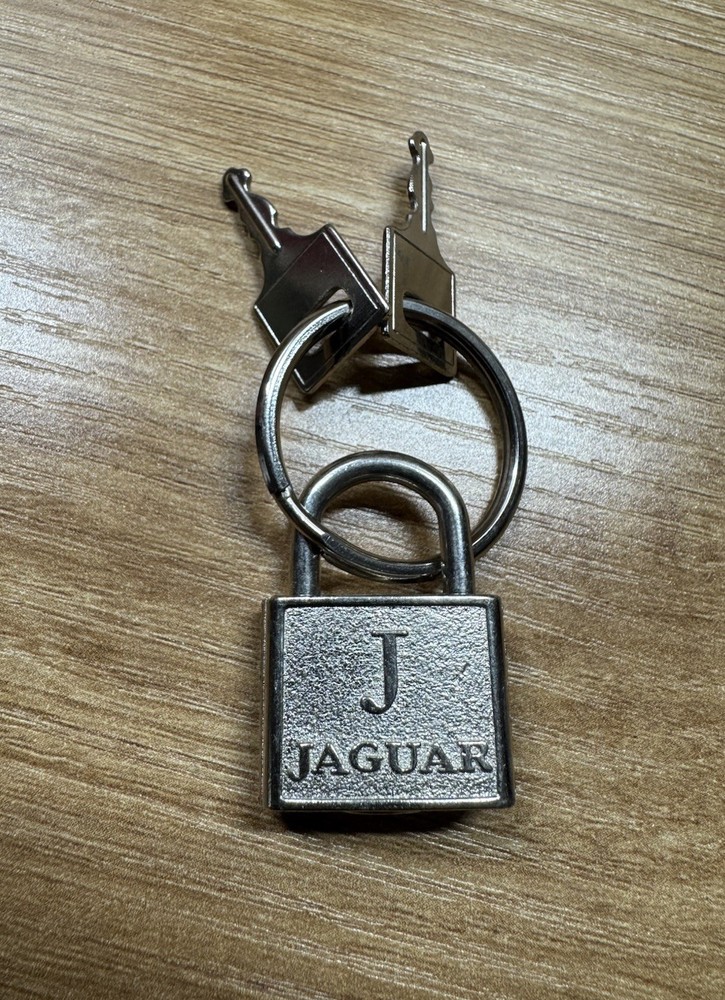 Small JAGUAR Padlock - Working with 2 Keys