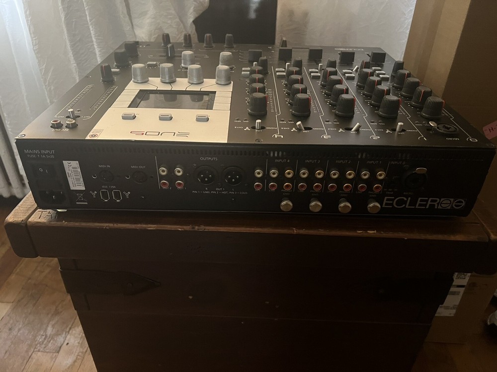 Ecler EVO5 digital mixer