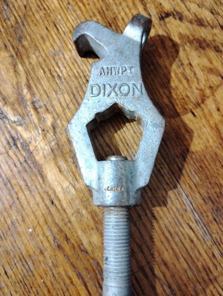 AHWPT Dixon Pigtail Adjustable Fire Hydrant Wrench EUC