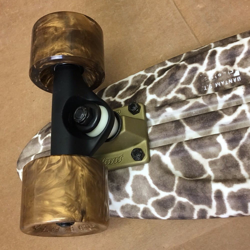 New Globe Bantam Graphics ST Giraffe Complete Skateboard - 23in