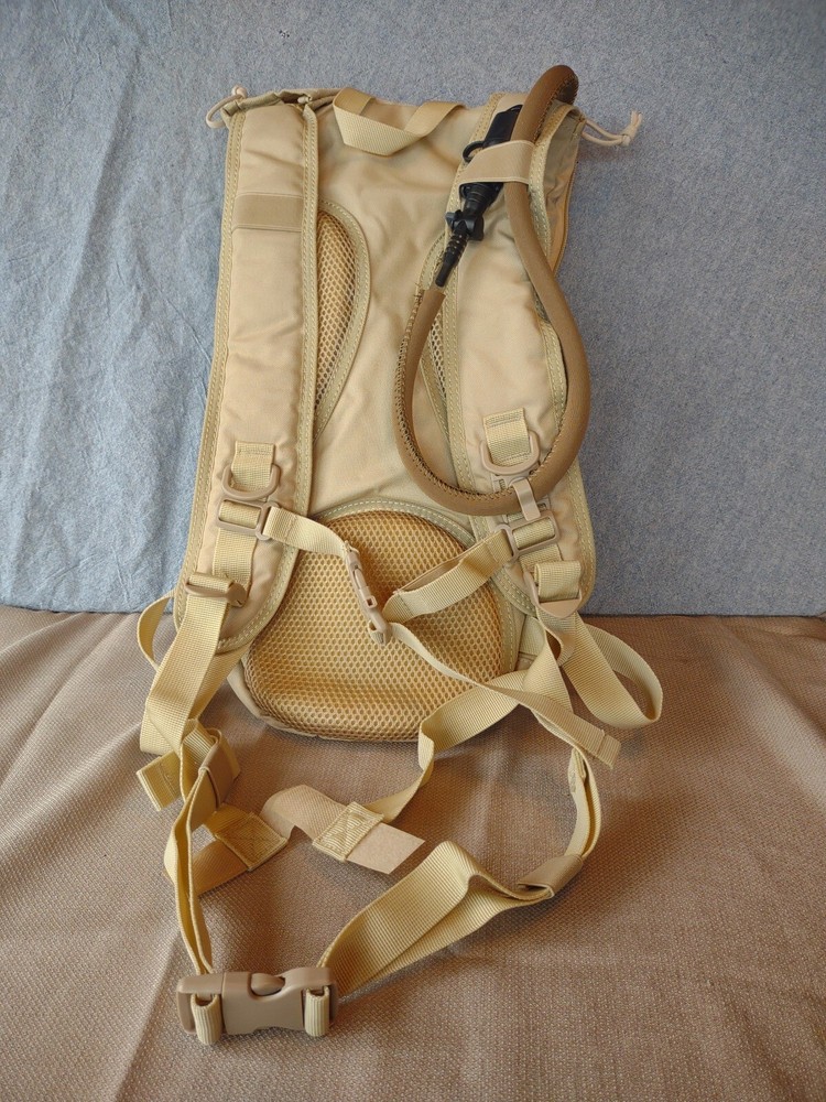 Tactical Molle Hydration Pack Backpack 3L TPU Water Bladder, Military Daypack