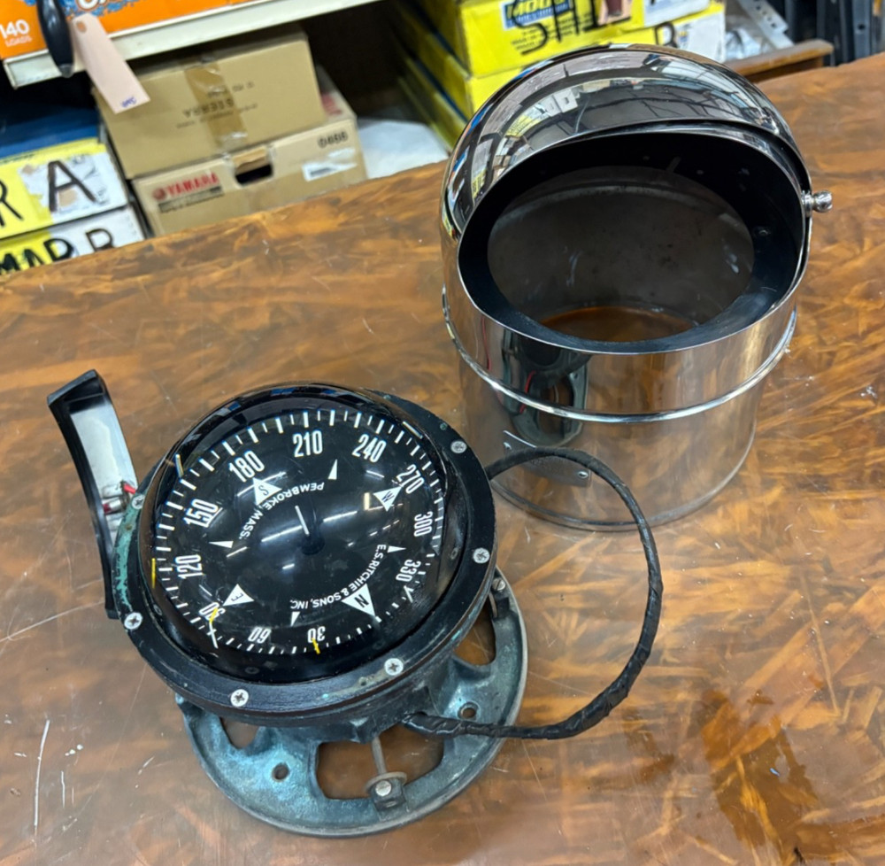 RITCHIE D515 GLOBEMASTER 5" FLAT CARD COMPASS 12V W/ 5° DIALS...