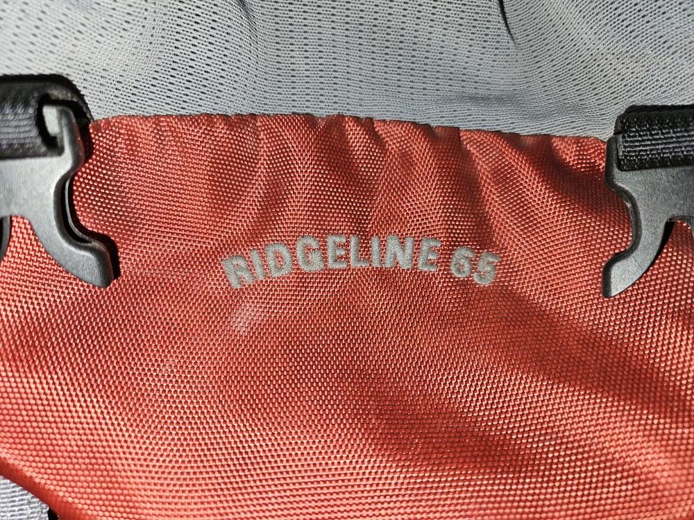 REI RIDGELINE 65 (I-5120)