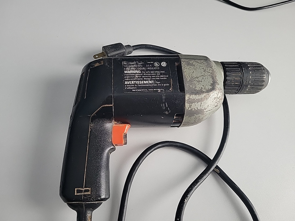 Black & Decker 3/8 in Drill 7254 Type 1 Variable Speed Reversing 120V