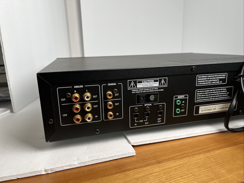 HARMON KARDON CDR 2 Dual CD Player Disc Error. Powers On, Disc tray Doesnt Open