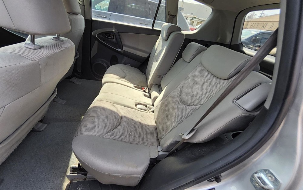 Toyota RAV4 2006-2014 Left Quarter Panel Used 9123
