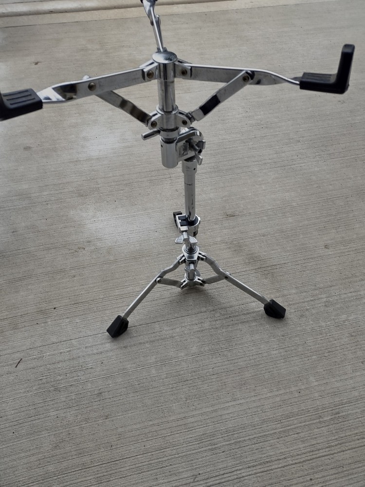 ••• Nice TAMA Single Braced Snare Drum Stand •••