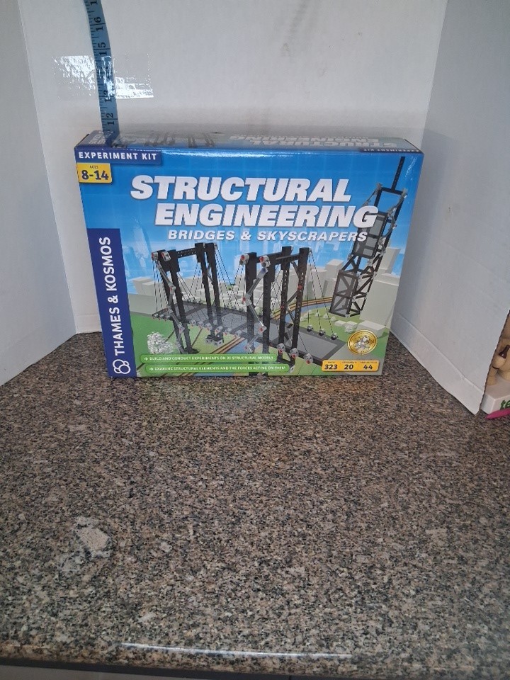 Thames & Kosmos Structural Engineering Bridges and Skyscrapers Experiment