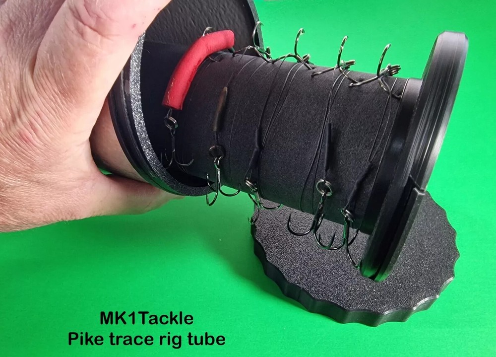 PREDATOR RIG BIN PIKE WIRE TRACE STORAGE