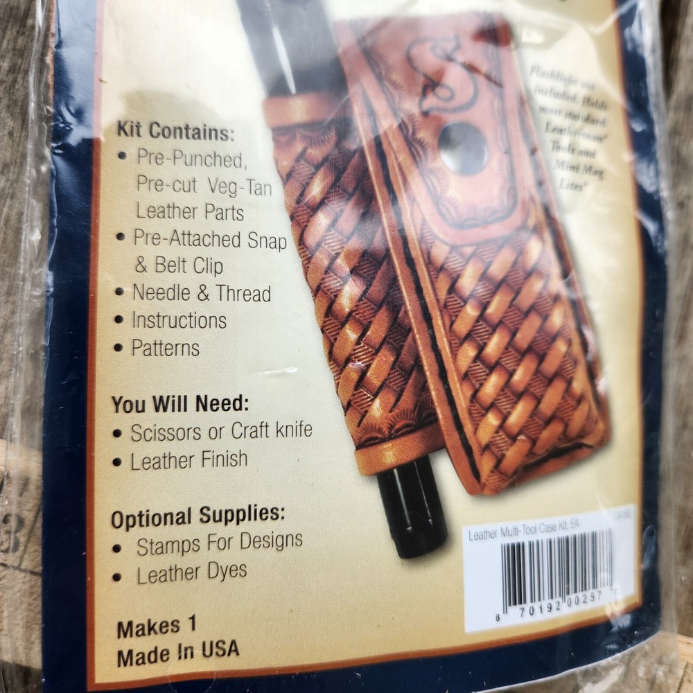 Realeather Crafts Multi-Tool Case Kit. C4180
