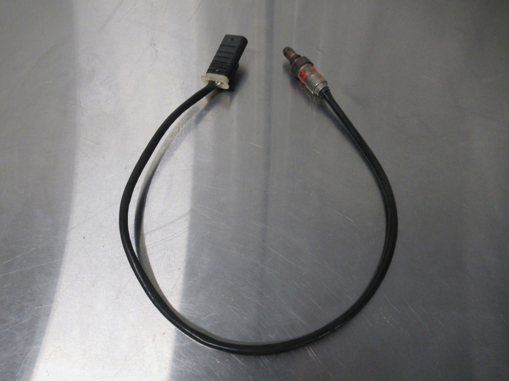 EB1463 2024 24 BMW S1000RR OXYGEN O2 SENSOR 2