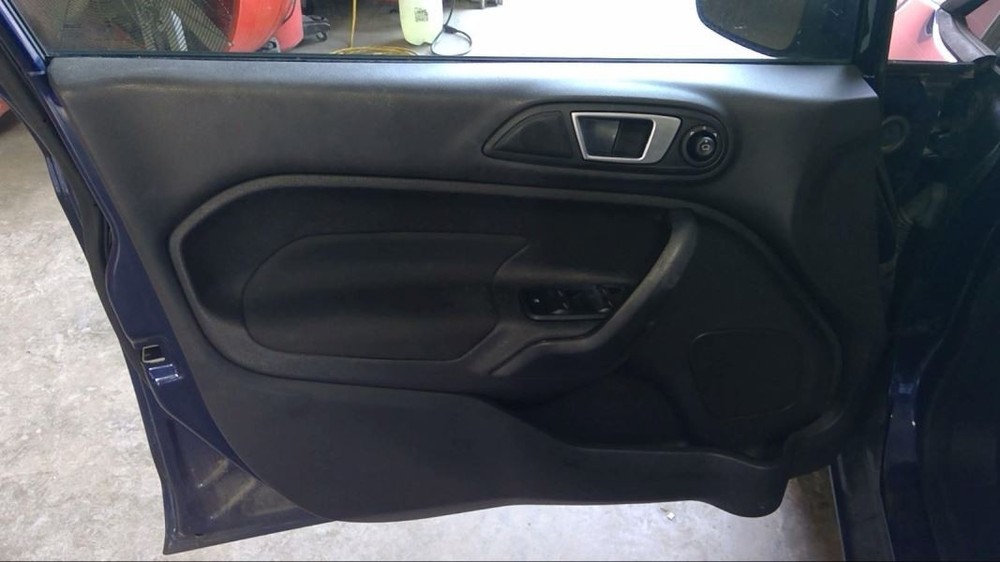 FIESTA 2016 Transmission Shift 664090