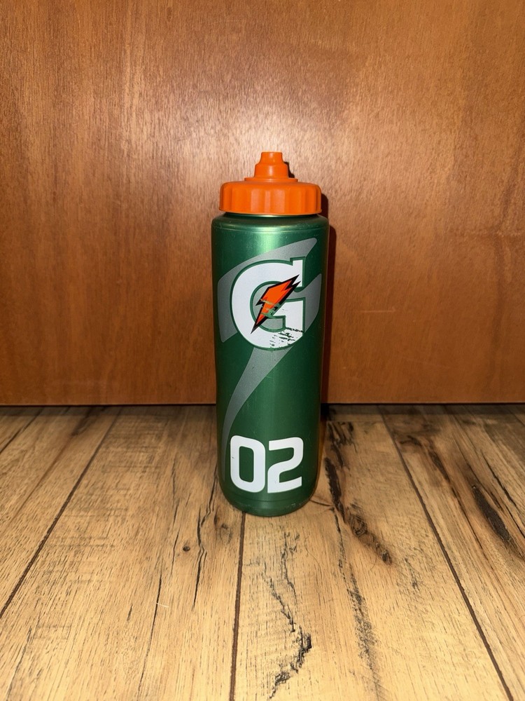 Gatorade Squeeze 32oz Plastic Water Bottle - Green