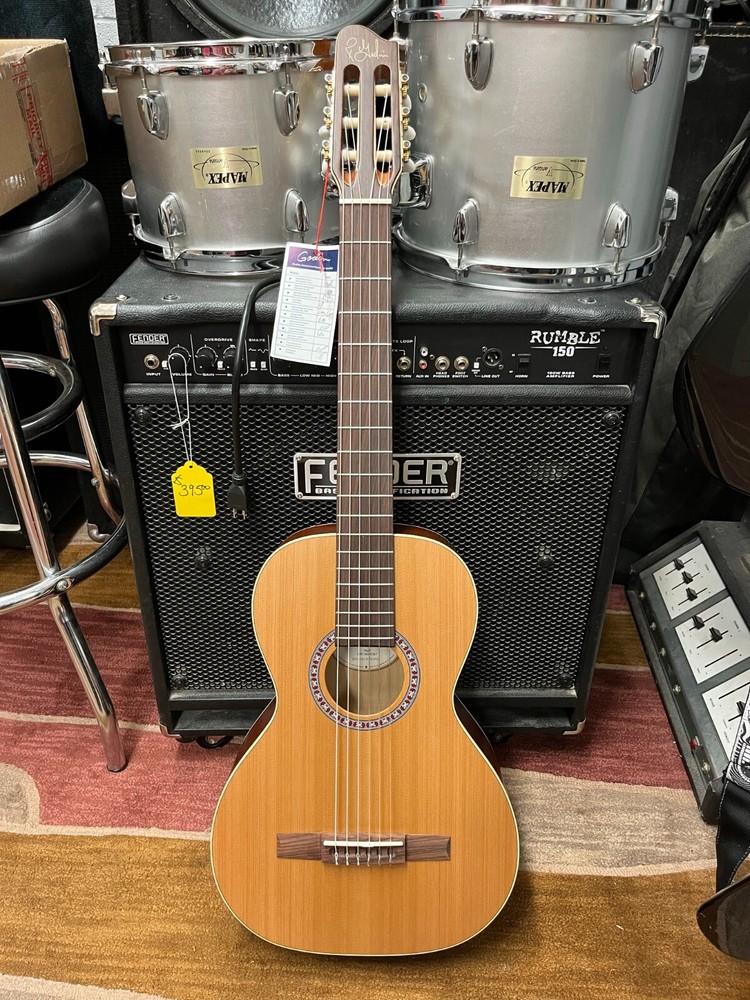 Godin Motif Classical guitar