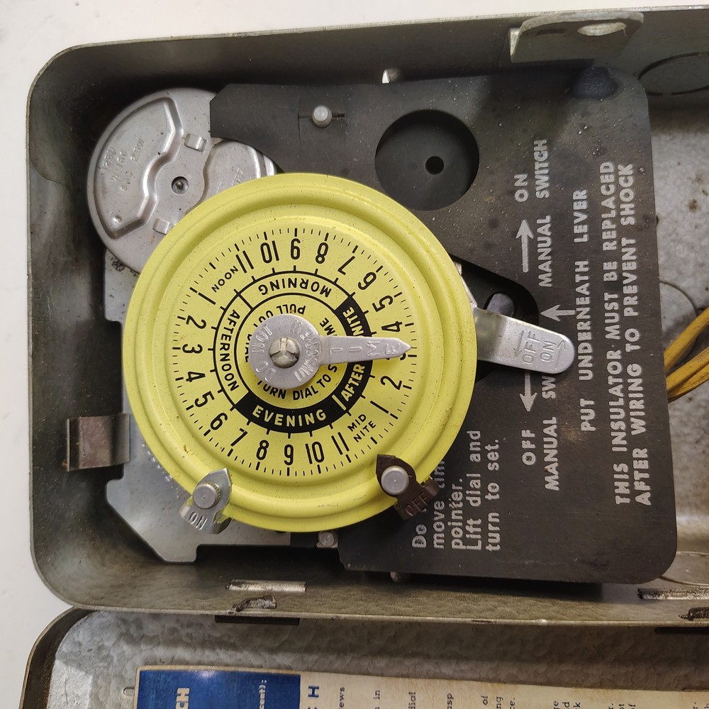 Inter-Matic Heavy Duty Timer Model T171 Single Pole Single Throw