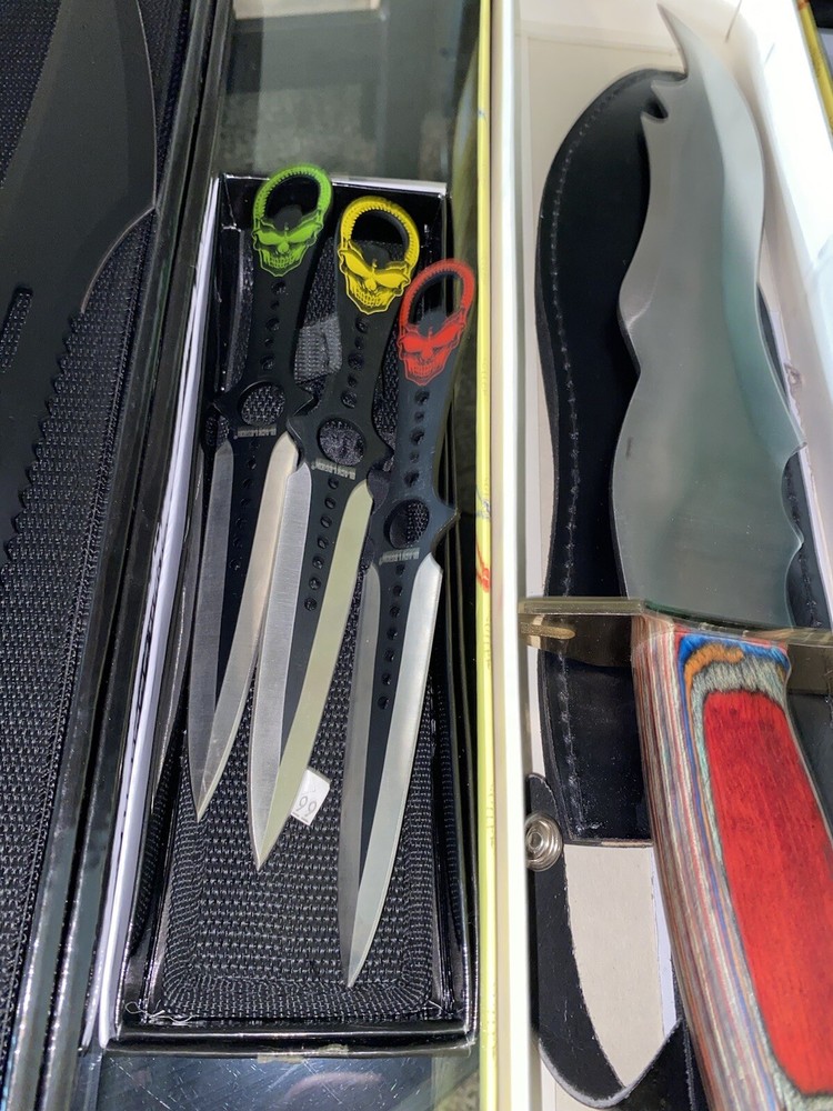 sword and knifes