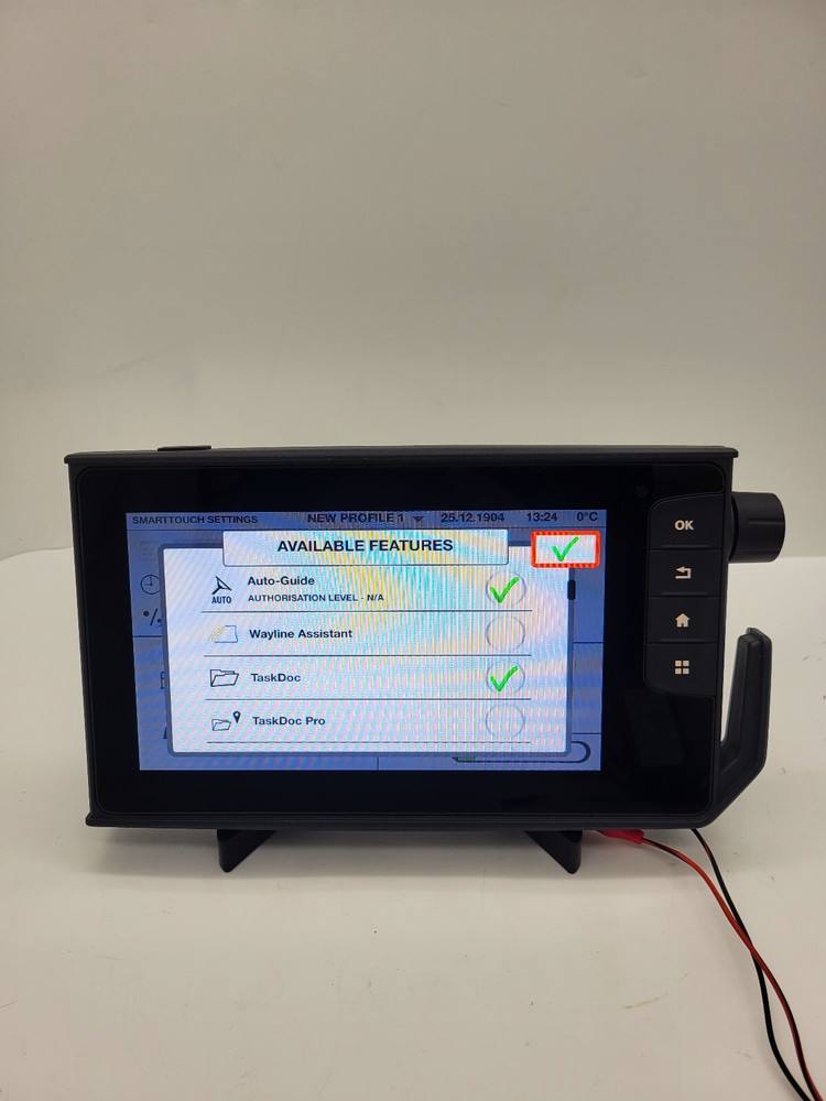 Valtra Display SmartTouch ISOBUS Terminal AGCO ACX2336670 Auto Guide TaskDoc