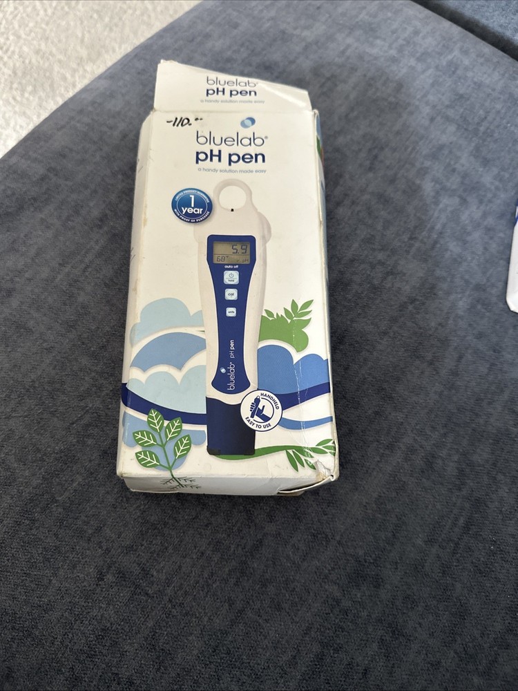 Bluelab CAREKITPH pH Probe Care Kit with Calibration Solution & Bluelab Ph Pen