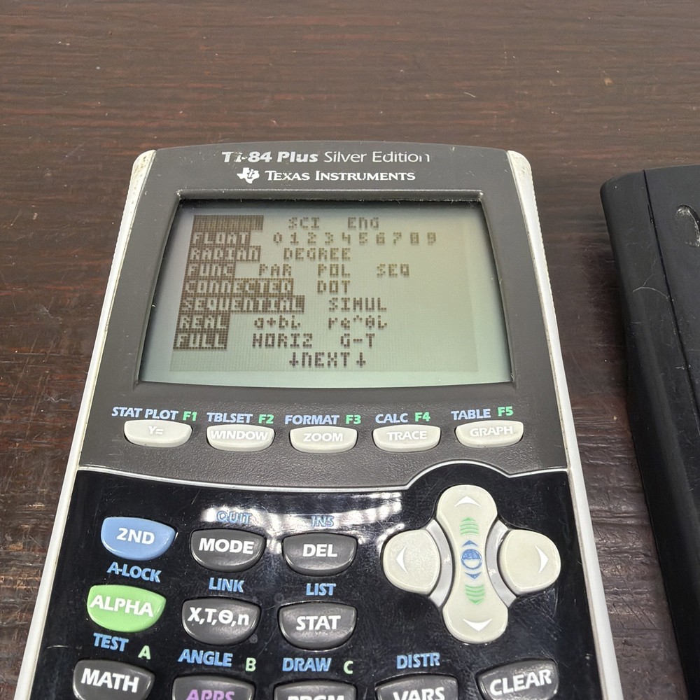 Texas Instruments TI-84 Plus Silver Edition Graphing Calculator Tested Working