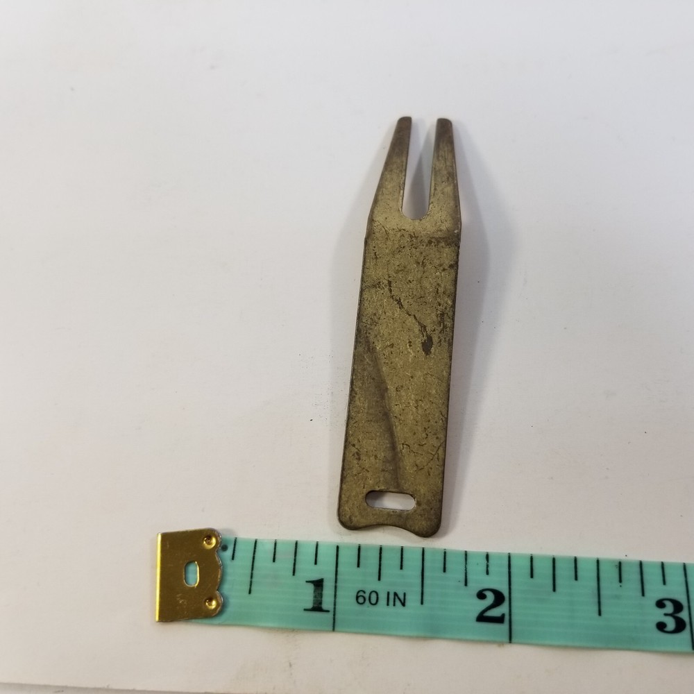 Armadillo Property Management Golf Divot Tool