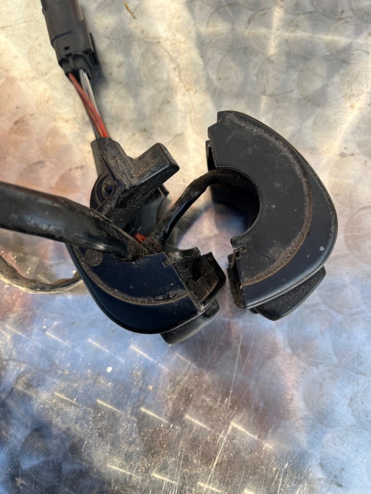 harley davidson right hand handlebar switches