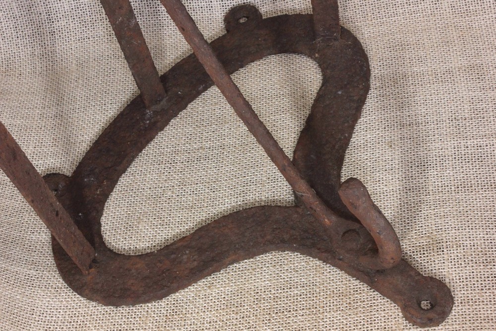Old Saddle Rack Holder Bracket Rustic Iron English Style Rust Barn Find Reverse