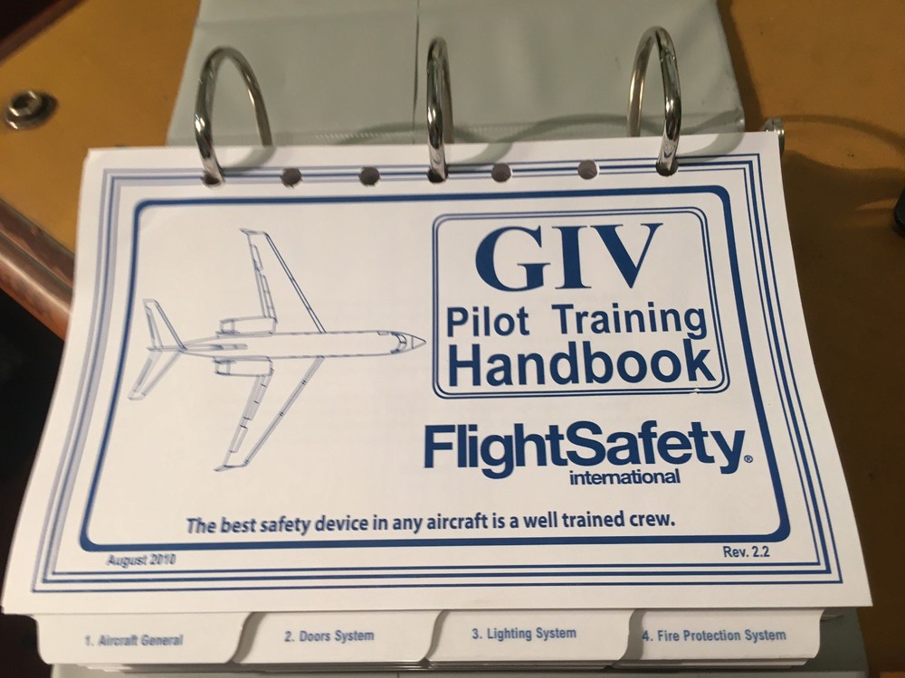Gulfstream IV Pilot Training Handbook