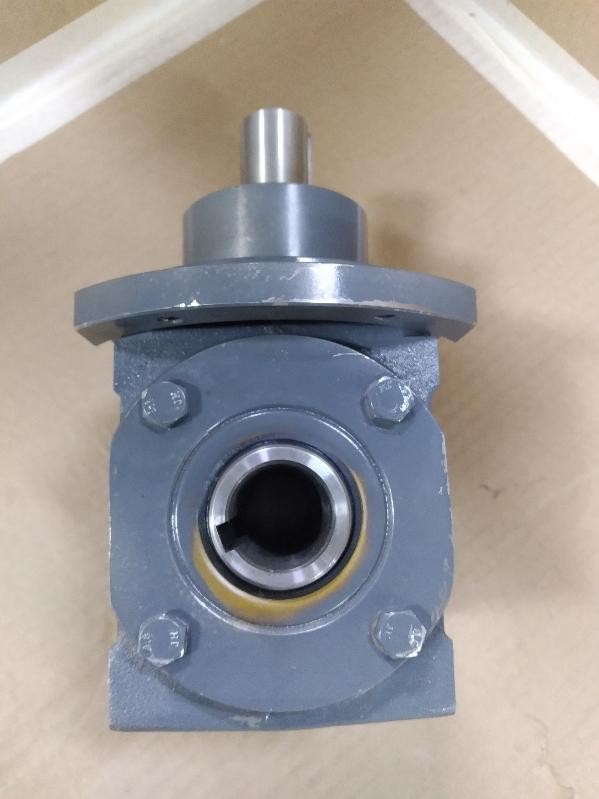 Paper Converting Machine 72597 Right Angle Gearbox 1:1 Ratio