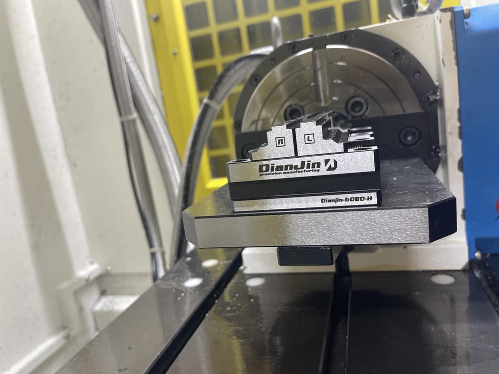 4/5 axis Fixture Self-centering Vise Zero-point Quick-change 4 axis DJ 6080h