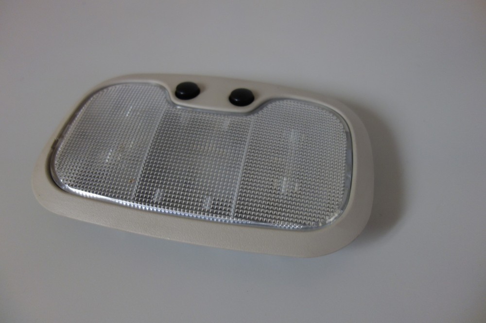 2007-2016 Jeep Patriot Compass Interior Front Overhead Dome Map Reading Light